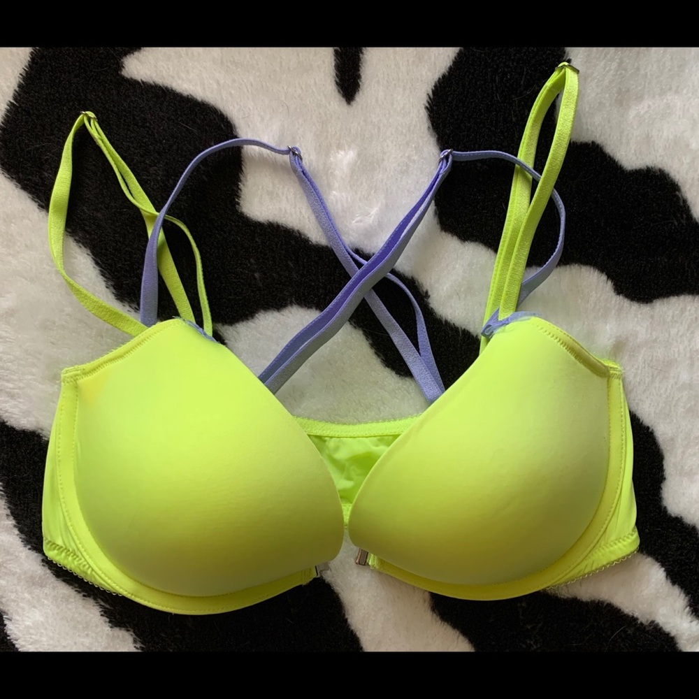 Victoria’s Secret bra